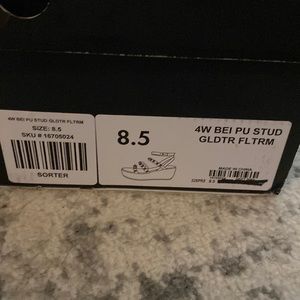 New with box Torrid gladiator studded wedge